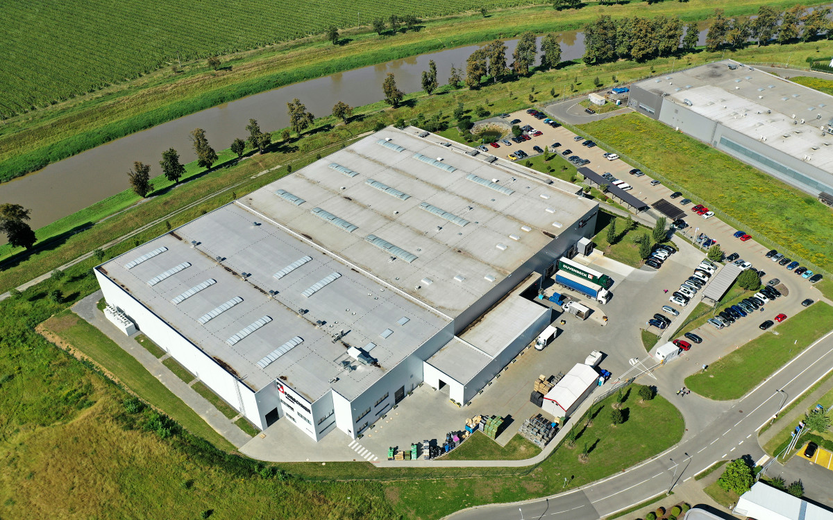 Forschner in Hradiště extended the lease contract by 11 years, expands production