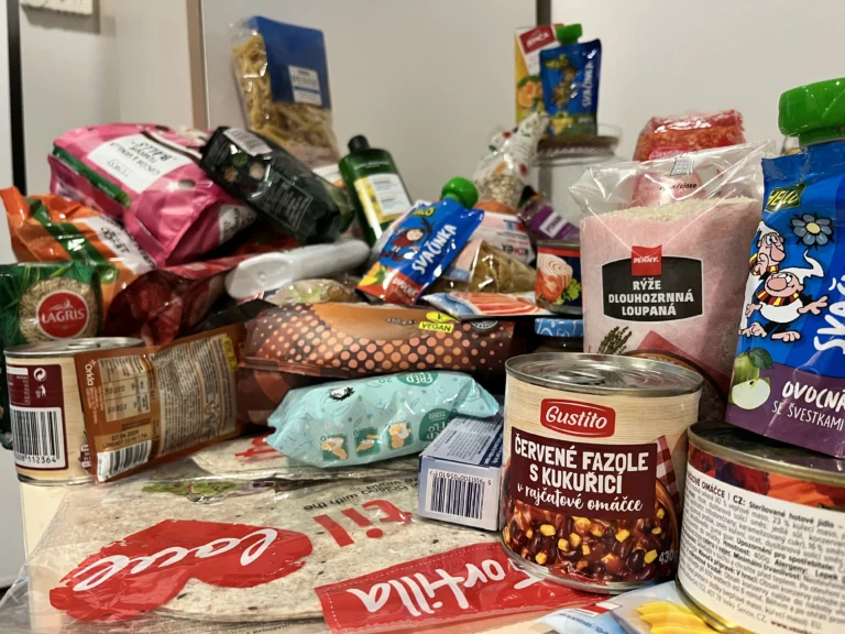 ARETE Participated in a Record-Breaking National Food Drive, Bringing Hope to Those in Need
